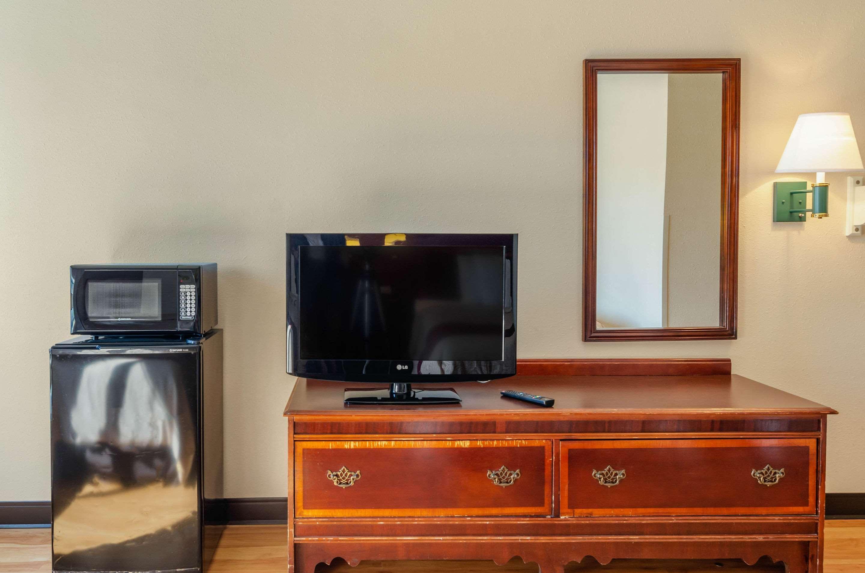 Comfort Inn & Suites Troutville - Roanoke North - Daleville מראה חיצוני תמונה